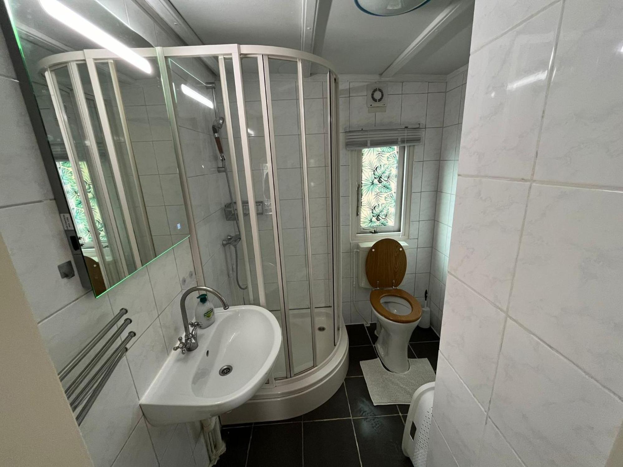 Вилла Leuk Chalet Te Huur In Putten, Honden Van Harte Welkom, Alleen Voor Recreatie Экстерьер фото